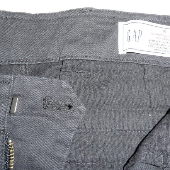 2 x GAP Mid Rise Downtown Khakis - Black - Picture 4 of 13